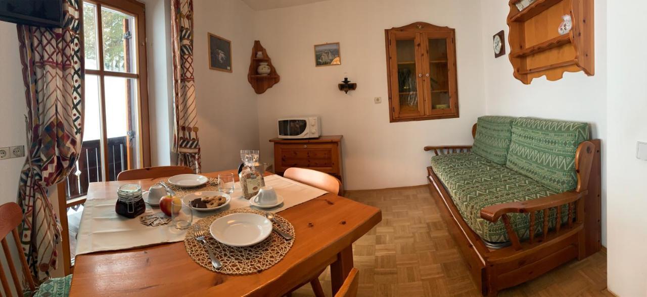 Bachlaufen Haus Sexten